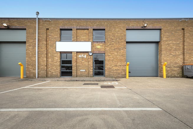 Unit 654 River Gardens, North Feltham Trading Estate, TW14 0RB, 654 River Gardens, Feltham, Industrial To Let - 2023 654  River Gardens  NFTE 229924.jpg