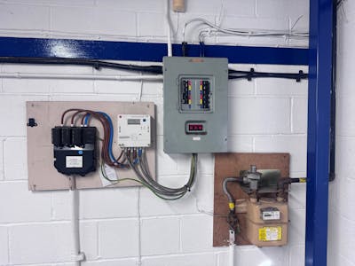 11 The Hawthorn Centre, Harrow, Warehouse To Let - 11 Hawthorn Centre (19).jpg