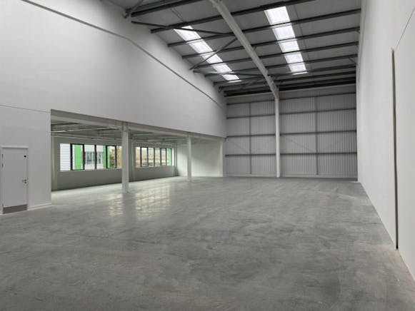 Unit 4 Trade City Luton, Luton, Industrial To Let - Image 2