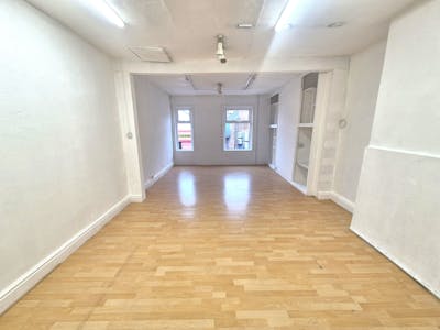 74 Gloucester Road, Manchester, Retail To Let - 20260220_112747.jpg