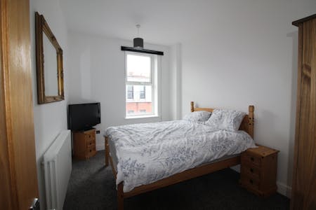 32 Linthorpe Road, Middlesbrough, Leisure / Residential / Retail To Let - IMG_6141.JPG