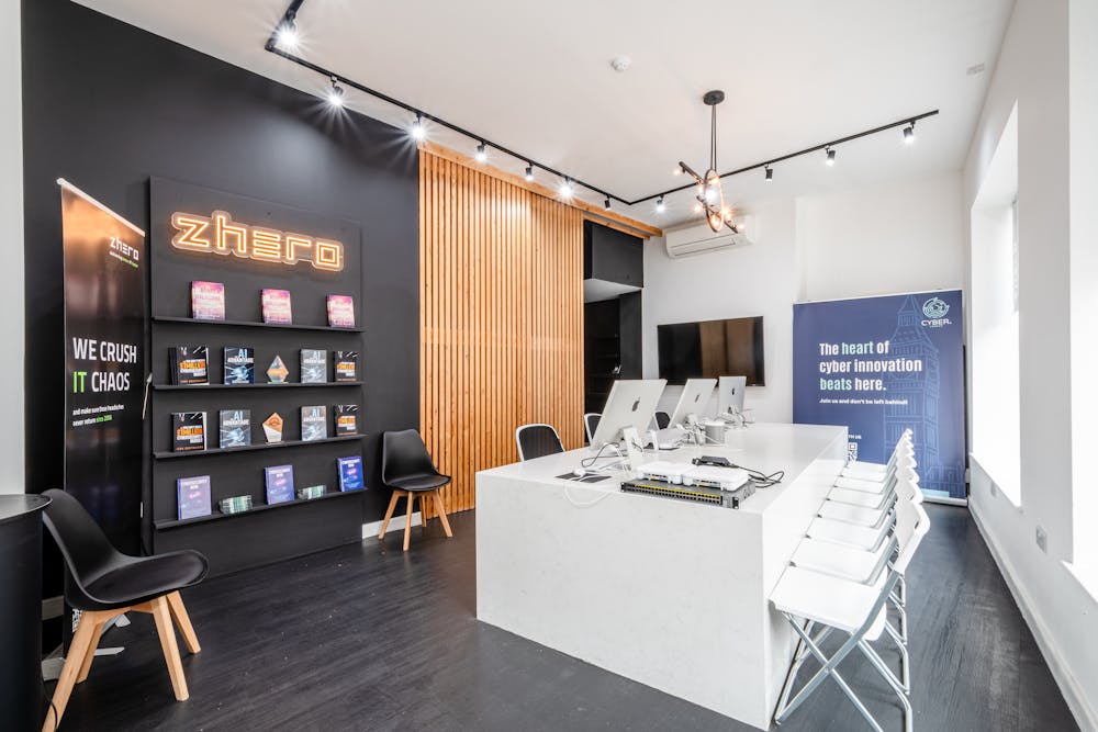 162 Farringdon Road, London, Leisure / Office / Retail To Let - Farringdon Rd 162 - 3.jpg