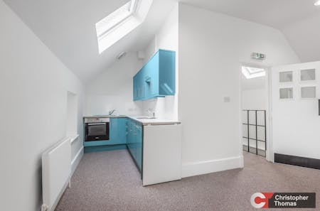 No.3 Britannia Court, West Drayton, Office To Let - 5b2d7a2a93724830951ed5b1b16c0d56.jpg