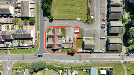 Black Abbot, Coronation Way, Montrose, Pub / Residential To Let / For Sale - dji_fly_20260709_131430_0123_1784011971186_photo.JPG