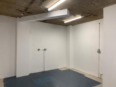 27 Warren Street, Ground & Lower Ground Floor, London, Office / Retail To Let - PHOTO2022012717034815.jpg