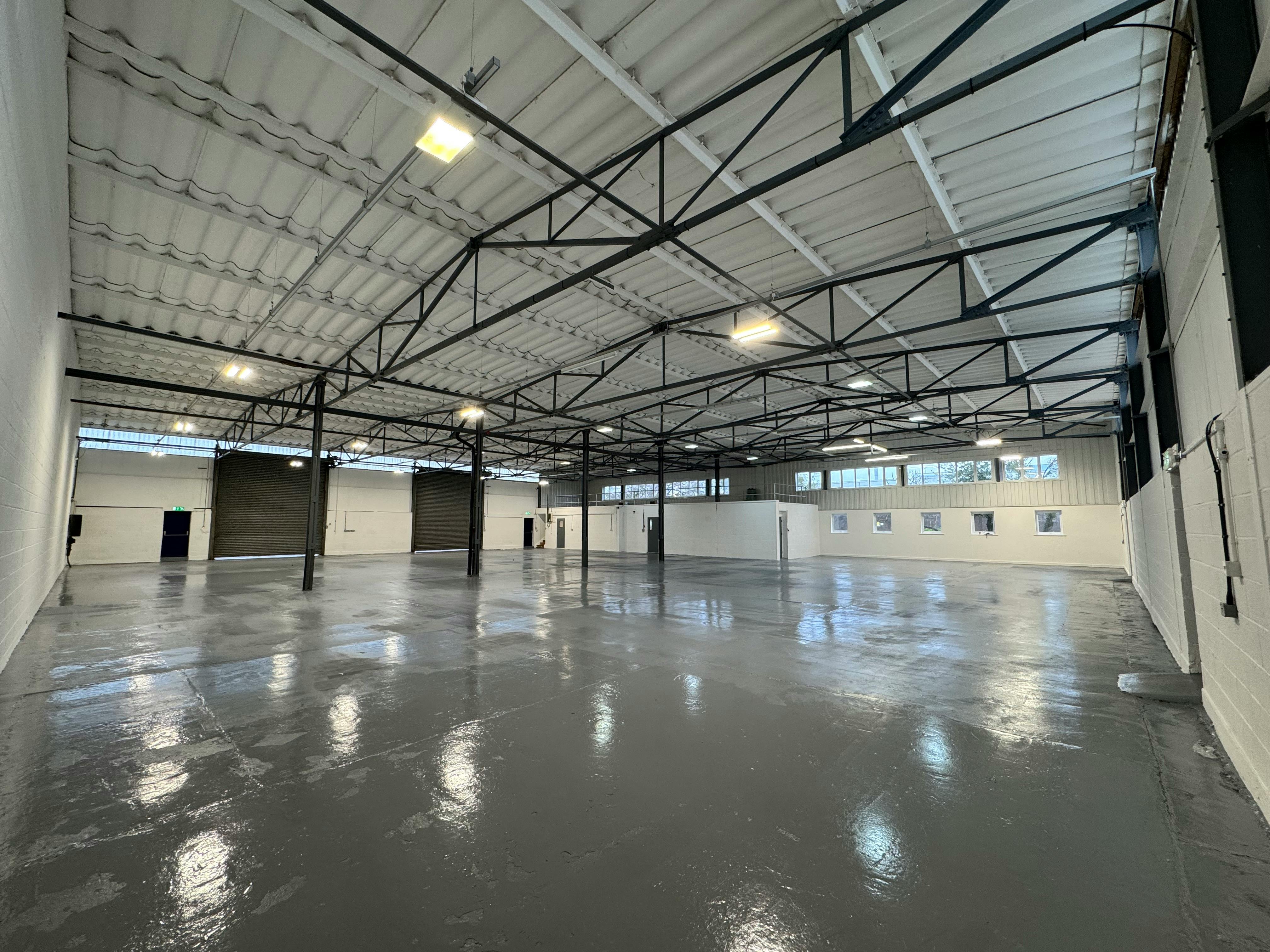 Industrial Unit in Kidderminster - photo 2