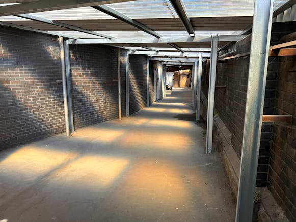 Unit 9 Rawmarsh Road, Rotherham, Industrial / Industrial To Let - 20250902_120259756_iOS.jpg