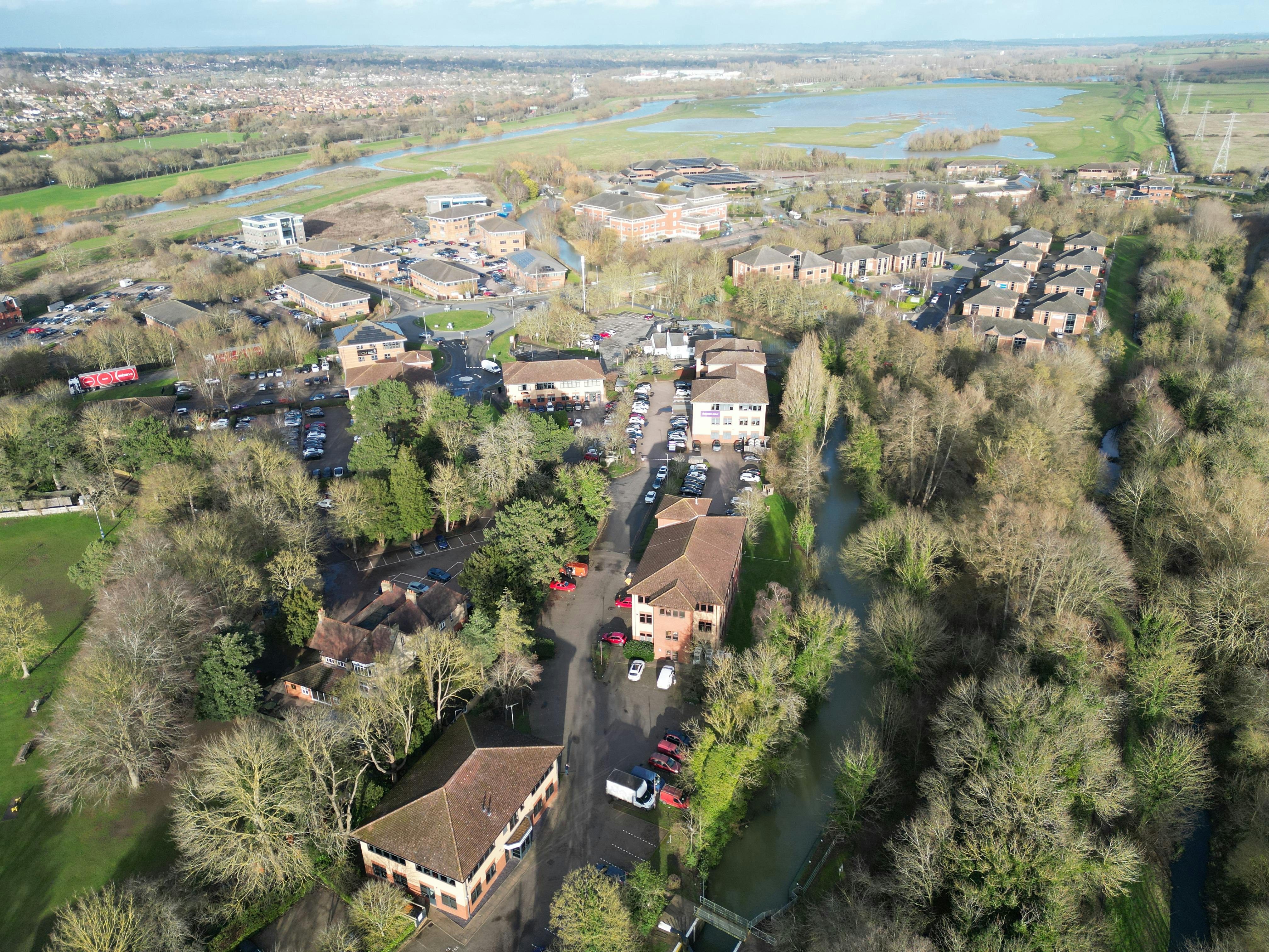 Office in Northampton - photo 3