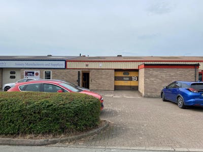 Unit 19, Severn Farm Industrial Estate, Welshpool, Business Units / Trade Counter / Warehouse To Let - 2.jpg