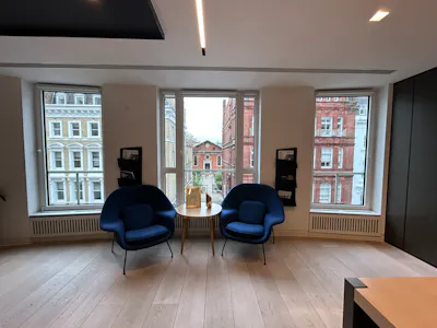 25 Bedford Street, London, Office Lease Assignment - IMG_0517.JPEG