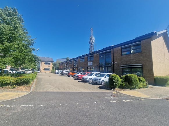 Unit 7 Prisma Park, Berrington Way, Basingstoke, Office For Sale - 20260430_111432.jpg