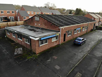 Unit 3, Ardath Road, Birmingham, Industrial/Logistics To Let - DJI_0597.JPG