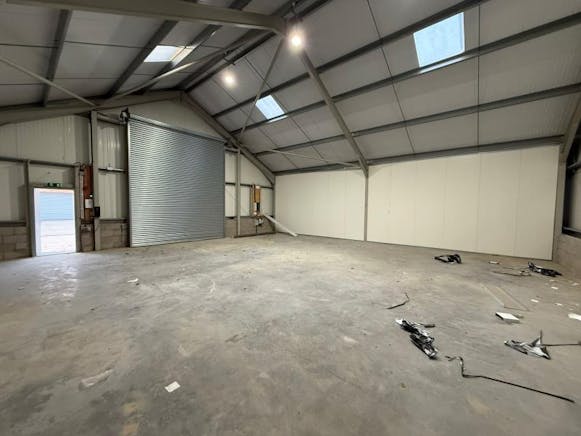 Barn Meadows, Little Stambridge Hall Lane, Rochford, Industrial To Let - Picture 3.jpg