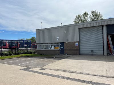 Unit 7 River Ray Industrial Estate, Barnfield Road,, Swindon, Industrial / Warehouse To Let - NEW FRONT.jpg