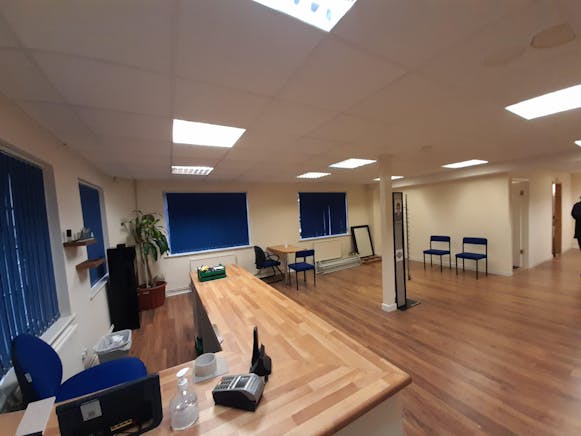 Suite B, Basingstoke, Offices / Retail To Let - prorK5iySSJ.jpeg