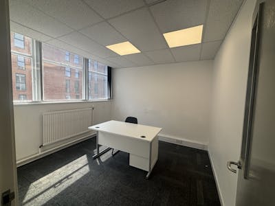Copthall House, King Street, Newcastle-under-Lyme, Office / Serviced Office To Let - 201 2nd flr 5.JPG