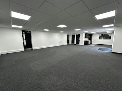 Unit 4, Spring Road Industrial Estate, Smethwick, Industrial / Warehouse To Let - 7a40e361d8bd4b19c691432ea837d45dletting312181.jpeg