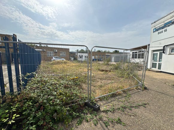 16 Towerfield Close, Southend-on-Sea For Sale - IMG-20250813-WA0001.jpg