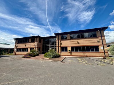 Thanet House, Swansea, Office To Let / For Sale - IMG_8678.jpeg