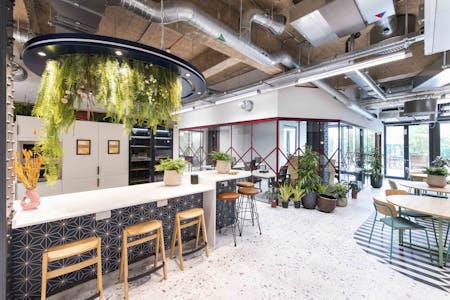 Runway East, Aldgate East, The Hickman Building, London, Office / Serviced Office To Let - Kitchen.jpg