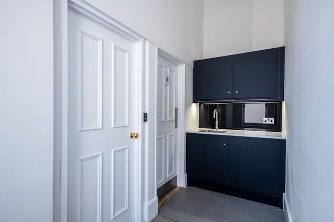 14-15 Belgrave Square, London, Office Lease Assignment - 14 to 15 belgrave square 3439 kit.jpg