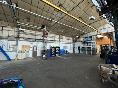12 Faraday Road, Leigh-on-Sea, Industrial/Logistics / Open Storage To Let / For Sale - 7.jpg