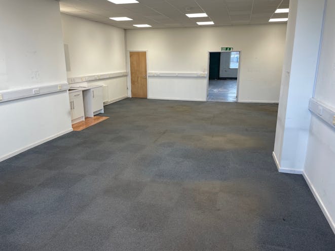 67 Milford Road, Reading, Industrial / Warehouse For Sale - 12.jpg