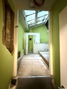 Prime Mixed-Use Fitzrovia Building, 89 Charlotte Street, London, Investment / Mixed Use / Residential For Sale - IMG_1019.jpg