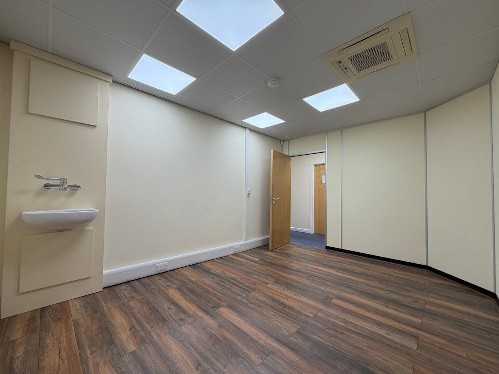 Suite 5, 4 Darwin Court - S5 - I1.jpeg