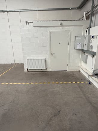 Beech House, Unit 2/3, Perth, Industrial To Let - IMG_0475.JPG