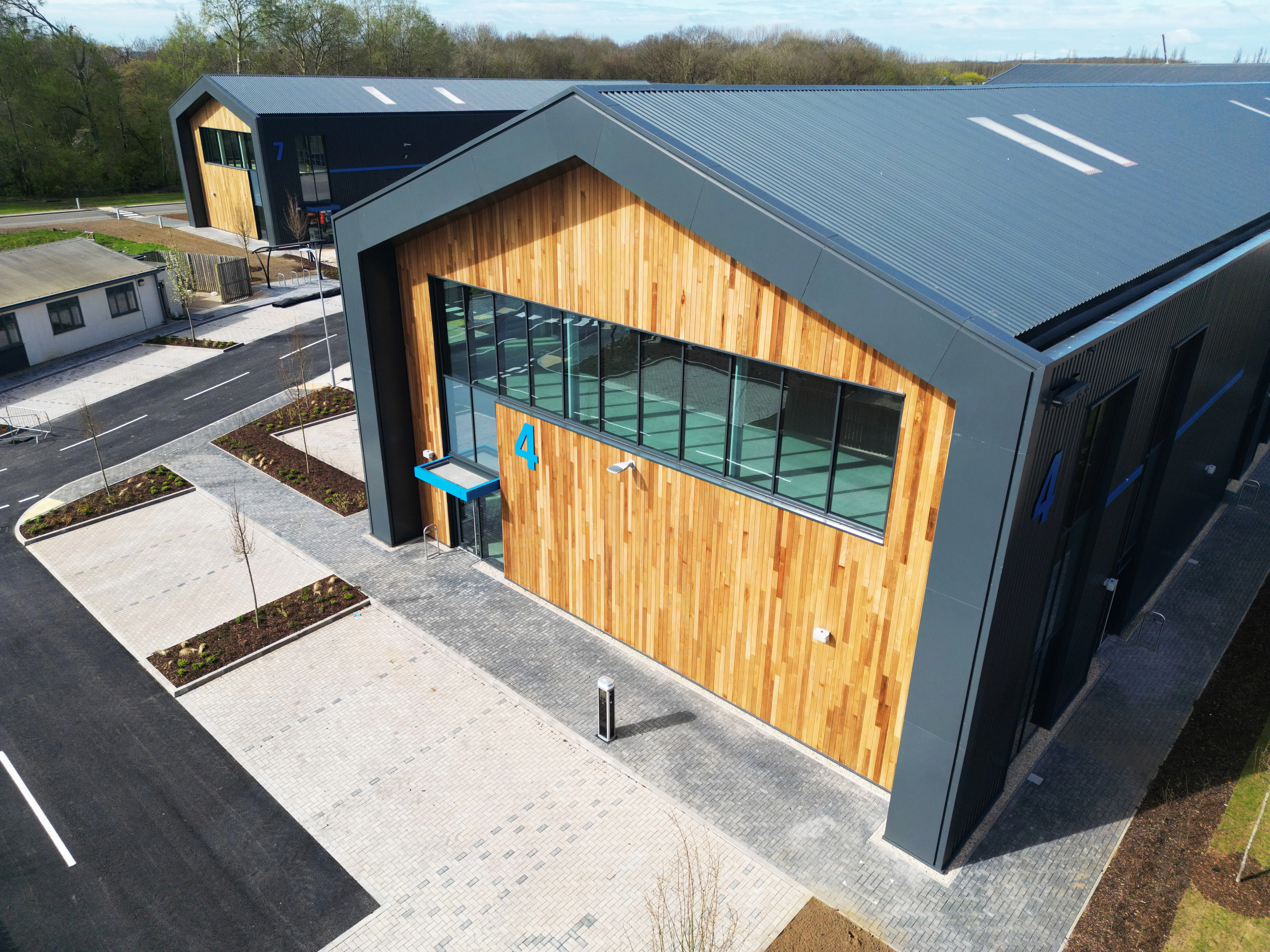 Orbis 9000, Westcott Venture Park, Aylesbury, Industrial To Let - Westcott Finished Buildings - ed nix 006.JPG