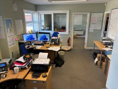 Unit E, The Pavilions, Rochdale, Industrial/Logistics To Let / For Sale - Pavilion2.jpg