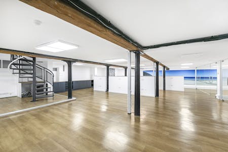 Basement and Ground Floors 5 Maidstone Buildings Mews, London, Office To Let / For Sale - 87_23885.JPG