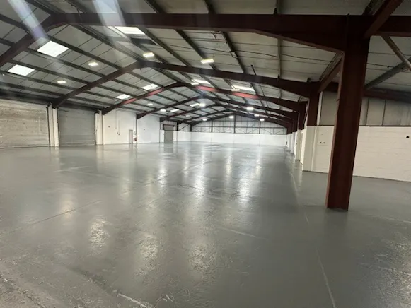 6-7 Boundary Road, Haverhill, Industrial To Let - Inside 2.jpg