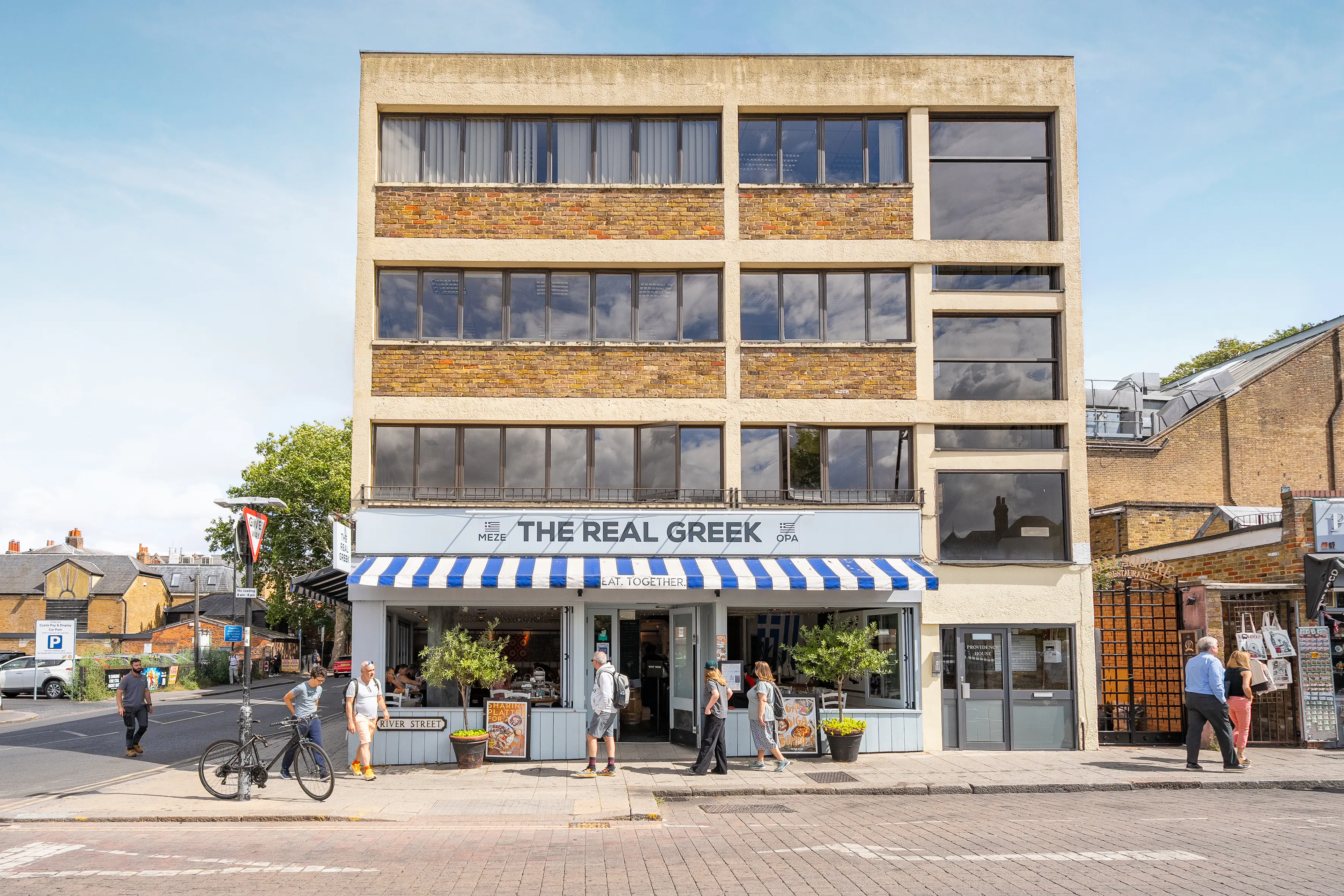 Providence House, Windsor, Investment / Office / Retail For Sale - Providence House_Windsor-6.jpg