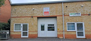 8 Lakeside Business Park, Sandhurst, Offices To Let - external.jpg
