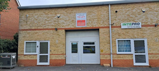 8 Lakeside Business Park, Sandhurst, Offices To Let - external.jpg