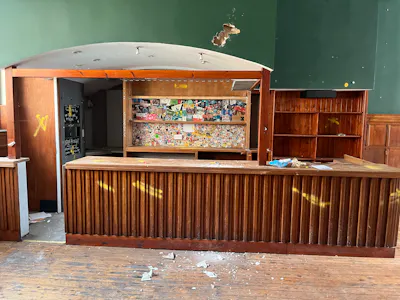 7-11 Temple Street, Aylesbury, E (Commercial / Business / Service) For Sale - 20260728_113235598_iOS.jpg