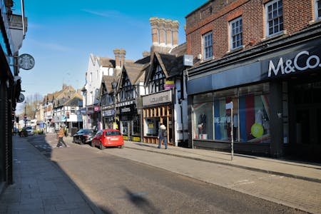 25 Station Road, Rickmansworth, Retail To Let - Rickmansworth High St1000048.jpg