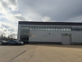 Units 3a Transigo, Thatcham, Industrial / Warehouse To Let - 2.jpg
