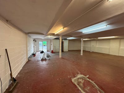 Lairds Complex, 300 Swanston Street, Glasgow, Industrial/Logistics To Let - Lairds Business Complex - Unit 1 - 003.jpg