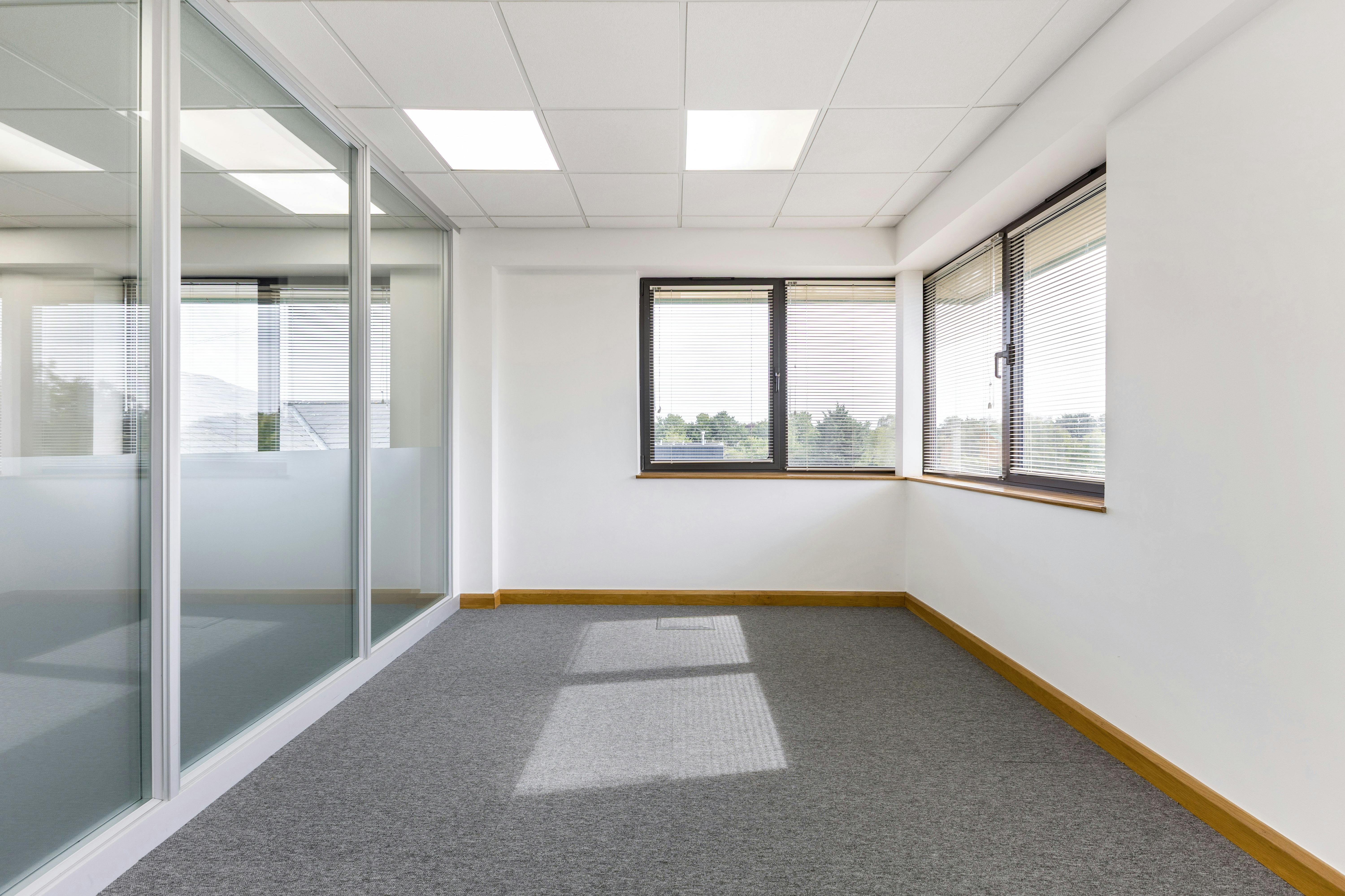 Unit 2, Bell Business Park, Aylesbury, Offices To Let - 96419_2BellBusinessParkSmeatonClose  35.jpg