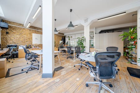 Unit F2, First Floor, 17 Willow Street, London, Office For Sale - 137232016690a7f10a2467.jpg