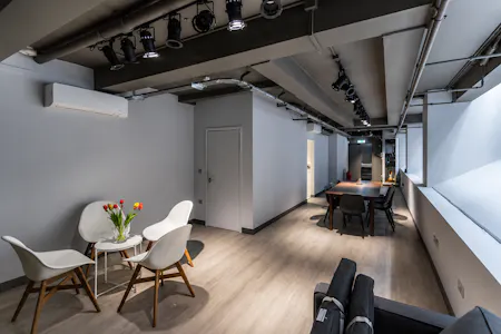 68 Great Portland Street, London, Office For Sale - internal 1
