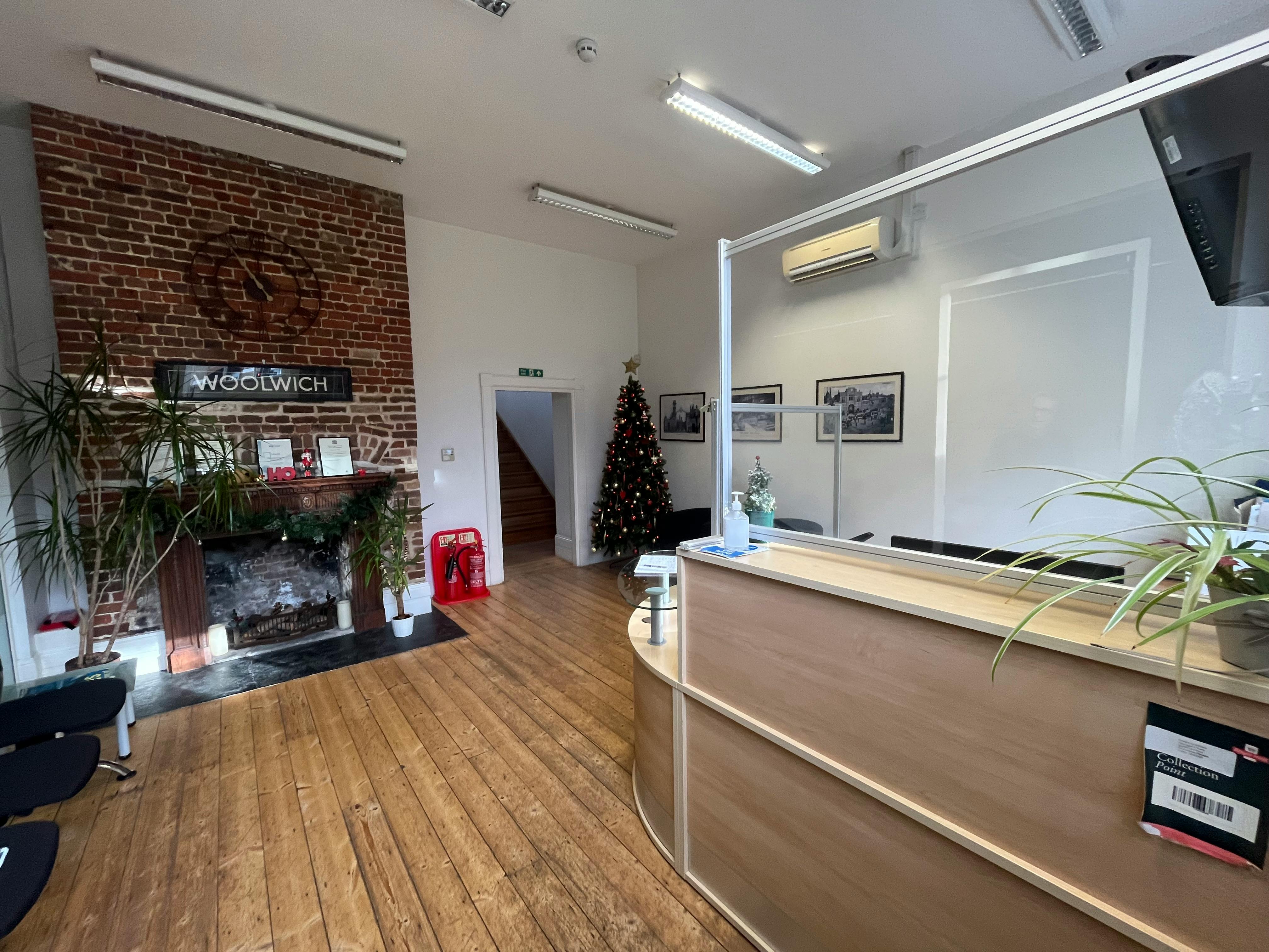 Office in Woolwich - photo 3