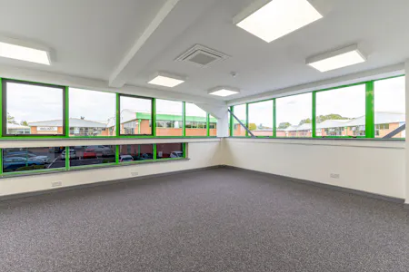 Unit 20, Shepperton Business Park, Shepperton, Industrial / Warehouse To Let - 115557_Unit-20-Shepperton (32)_low.jpg