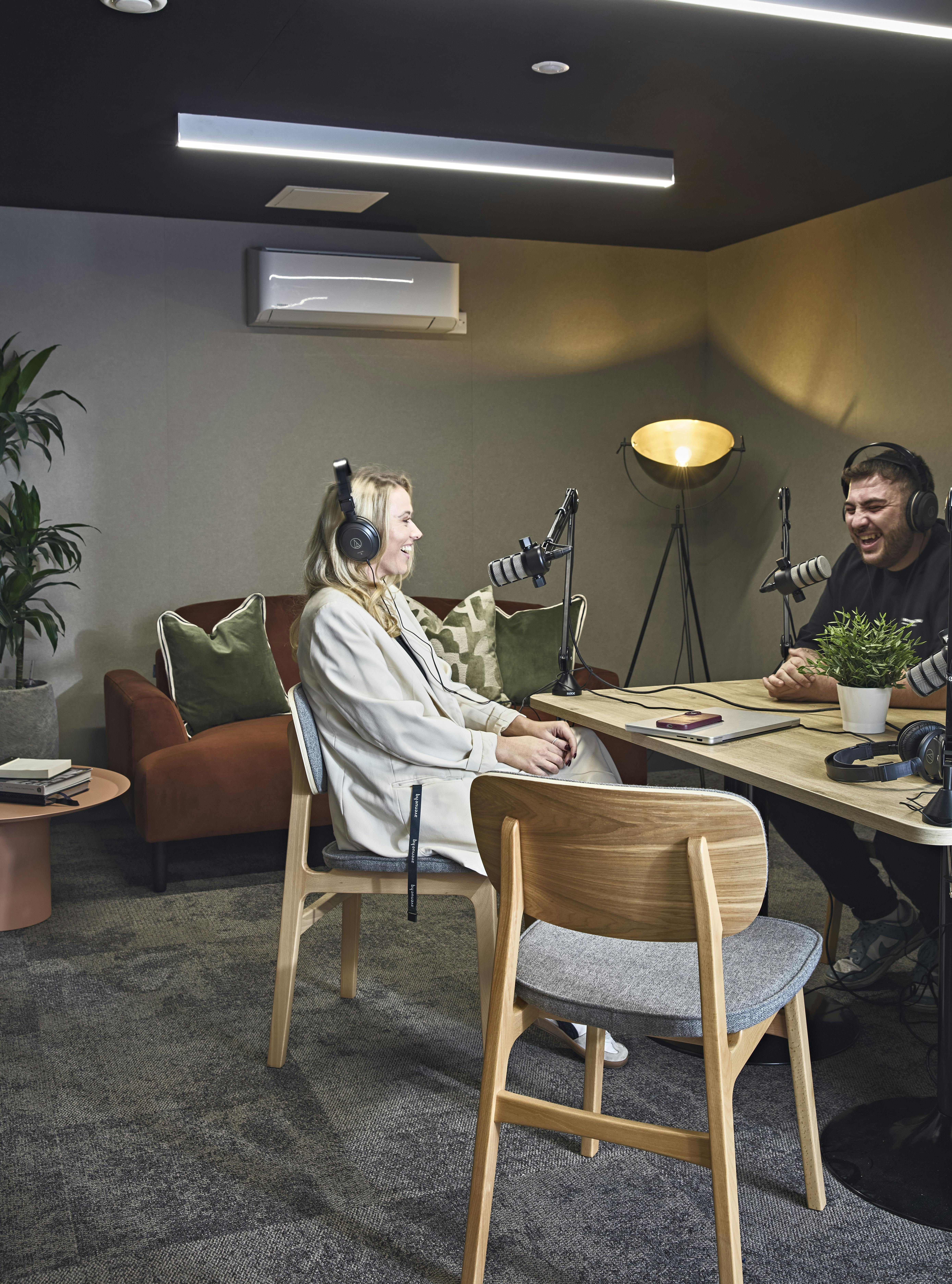 Serviced Offices - Avenue HQ, 10-12 East Parade, Leeds, Offices To Let - Copy of AvenueHQ_11.25_0731.jpg