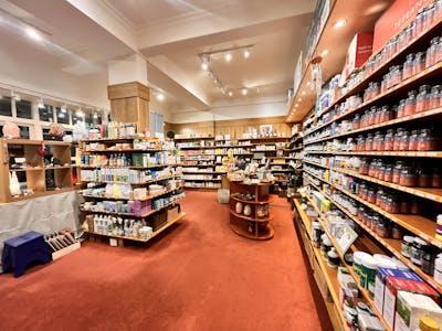 3 Westminster Arcade, Harrogate, Retail To Let - image00007.jpeg