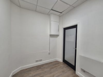 8 Burton Place, Manchester, Office / Retail For Sale - 20260203_112121.jpg