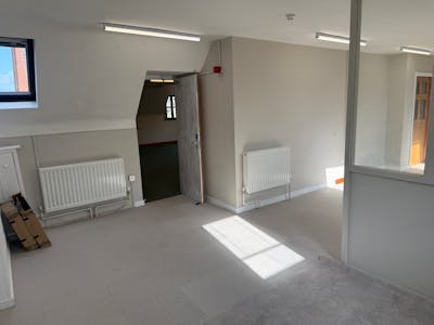 First Floor Offices, Waseley Hills Country Park, Birmingham, Office To Let - IMG_5206.JPG